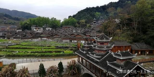 只用约好人,再踩一jio油门就行了
