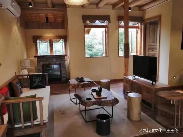 只用约好人,再踩一jio油门就行了