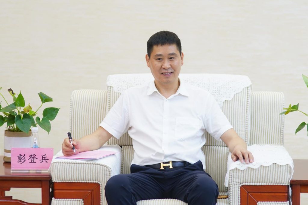 湖北省人民政府驻深圳办事处领导一行到广东省湖北商会调研