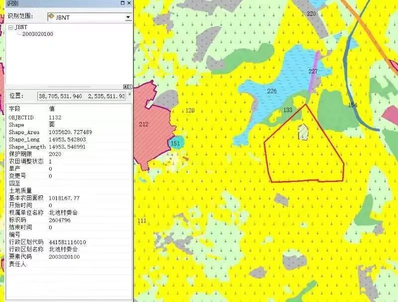 村干部非法卖地造坟，使文明村变成了一个制毒村——当地村民举报一年多至今无人依法查处