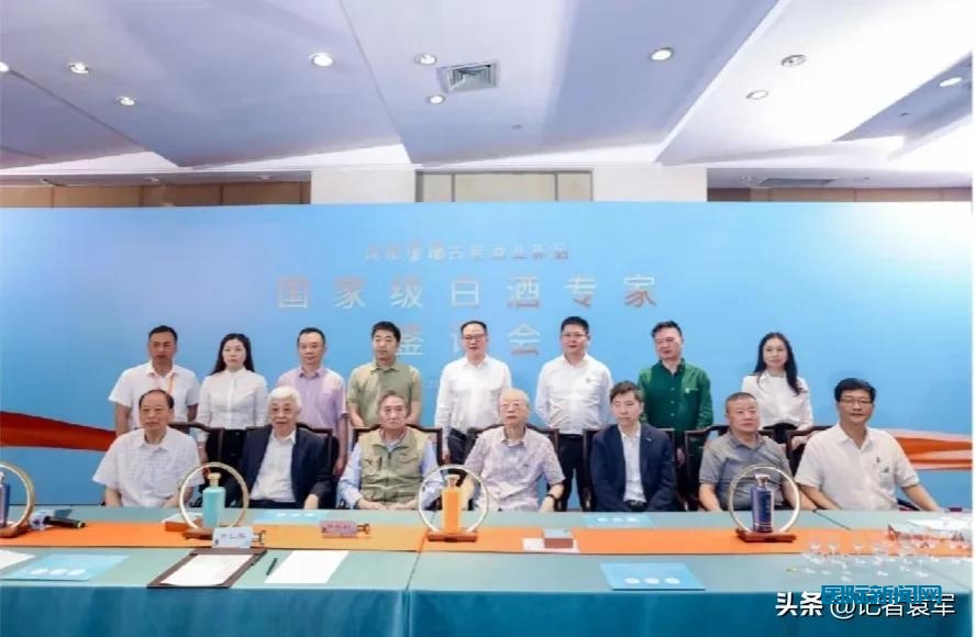 老名酒焕发时代活力崇阳古窖酒业新品全国招商发布会圆满举行