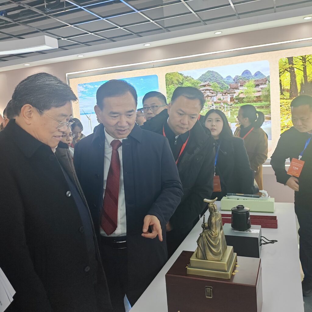 第六届东盟·湖南（永州）名优产品交易会开幕  活动精彩纷呈海内外客商云集
