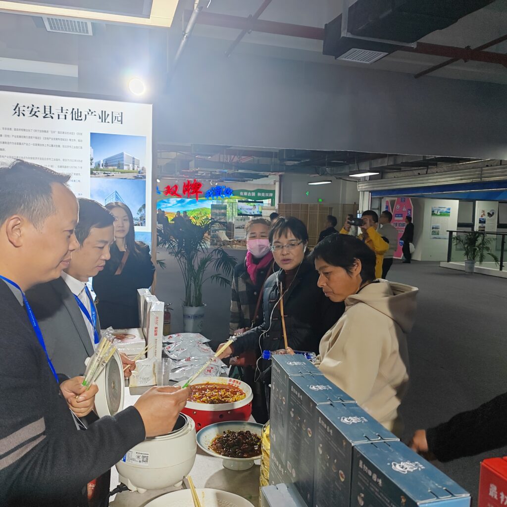 第六届东盟·湖南（永州）名优产品交易会开幕  活动精彩纷呈海内外客商云集